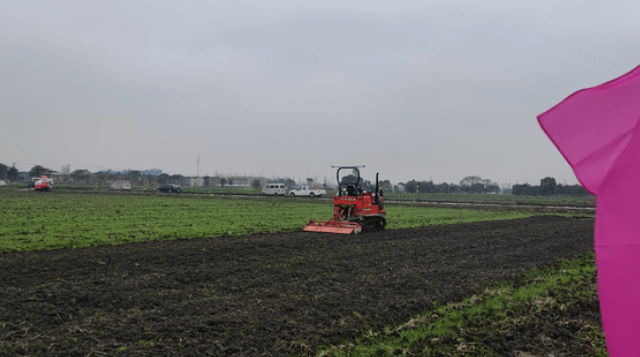 古林大田數(shù)字農(nóng)業(yè)：農(nóng)業(yè)生產(chǎn)靠機(jī)器，農(nóng)民干活不下地